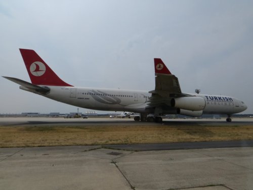 A340-300 der Turkish
